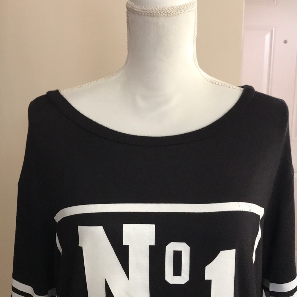 Top - Picture 2 of 4